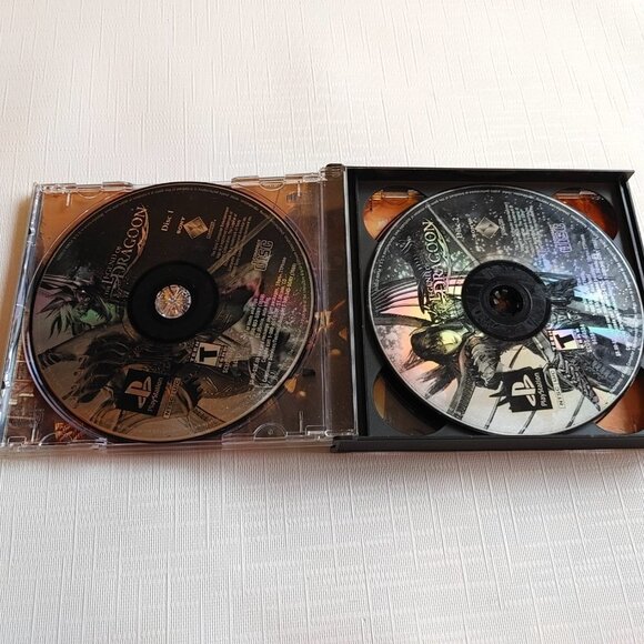 2001 Legend of Dragoon Complete - Picture 3 of 4